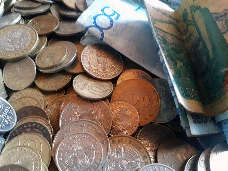 Мужчина украл деньги из ящиков для пожертвований в Шымкенте