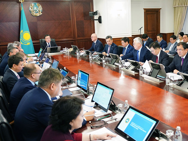 Более 3 трлн тенге планируют потратить на новую госпрограмму развития здравоохранения в Казахстане