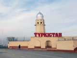 Житель Туркестана ограбил женщину почти на 2 млн тенге и уехал на ее машине