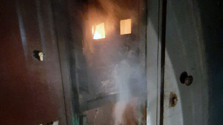 Из-за возгорания электрощитов эвакуировали жителей многоэтажки в Шымкенте