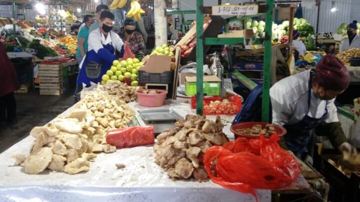 Утверждены правила, по которым теперь будут продавать продукты в Шымкенте
