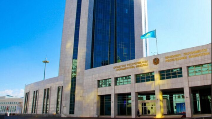 Президент Казахстана назначил дату выборов в Мажилис
