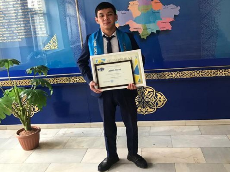 Студент из Шымкента победил в республиканском проекте «ТОП 100 студентов колледжей РК»