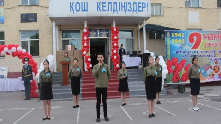 В Шымкенте среднюю школу переименовали в третий раз