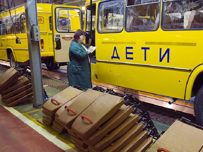 В Казахстане школьных автобусов станет больше