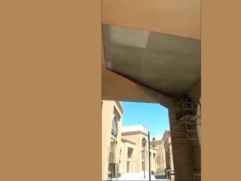 Видео падающего потолка «Керуен-сарая» в Туркестане возмутило казахстанцев