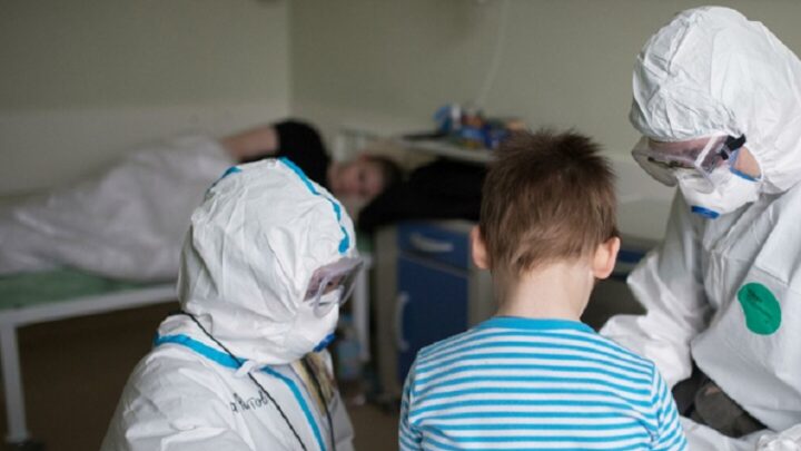 Более 2 тысяч детей заболели covid-19 за восемь дней в Шымкенте