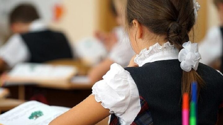 В Казахстане учебный год для школьников начнется в традиционном формате