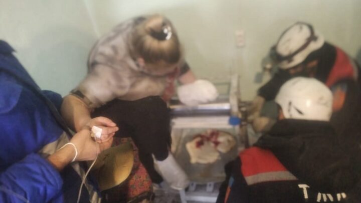 Вытащить руку из пекарного оборудования спасатели помогли жительнице Шымкента