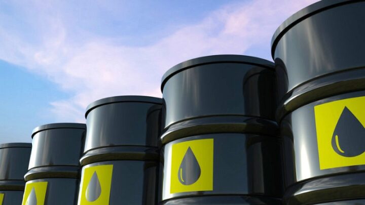 Нефтяной рынок возобновил рост