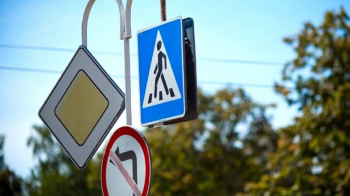 Более 4 тысяч дорожных знаков установят в Шымкенте