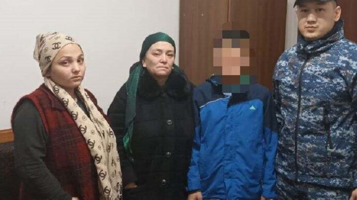 Пропавшего 12-летнего мальчика вернули матери в Шымкенте