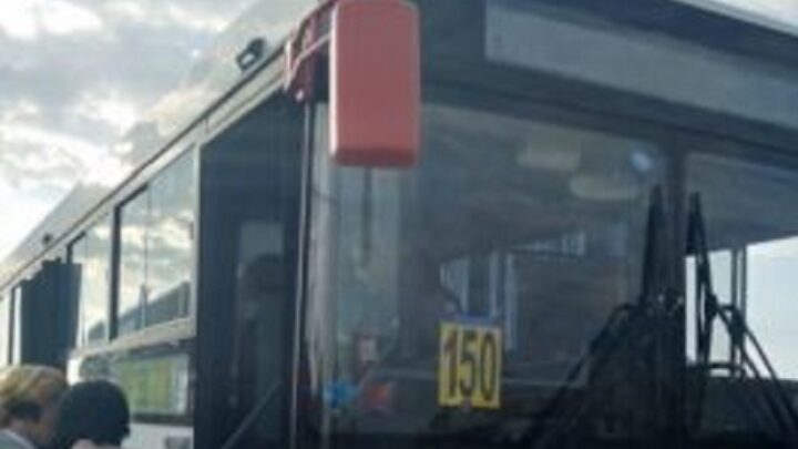 На качество работы городских автобусов жалуются жители Шымкента