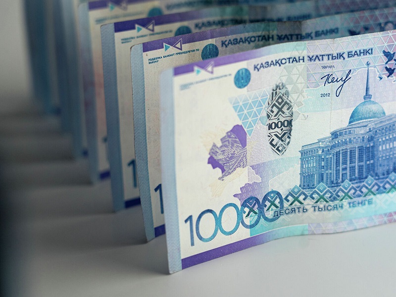 В Казахстане сумма проблемных кредитов составила 651,7 млрд тенге