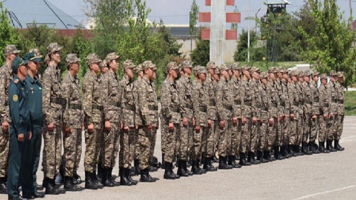 В Шымкент прибыло 80 призывников из Алматы и Костанайской области