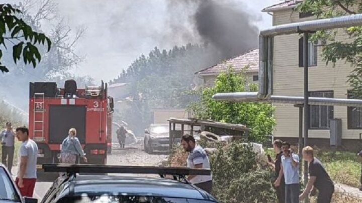 Стало известно о пострадавших при взрыве в здании около роддома в Шымкенте
