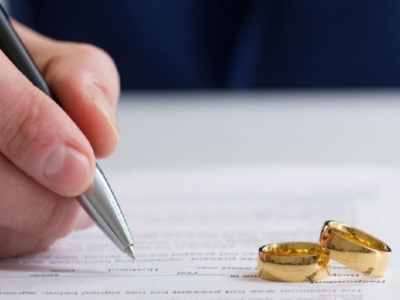 Регистрация брака сократилась в Казахстане
