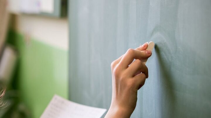 В Казахстане сократилось количество случаев нарушения прав педагогов