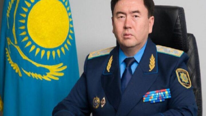 Экс-прокурора Шымкента задержали сотрудники КНБ