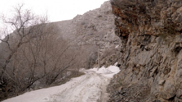 12 человек ищут в горах Туркестанской области