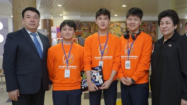В Казахстане юные ученые встретились, чтобы совершить революцию в медицине