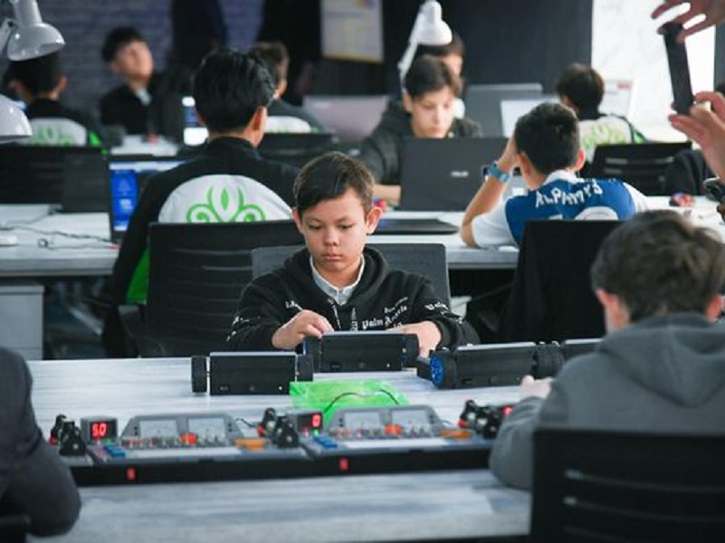 Первая многопрофильная IT-школа открылась в Туркестанской области