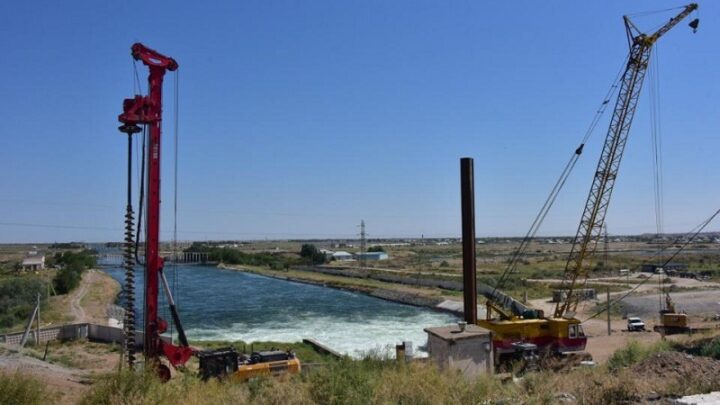 В Казахстане МЭПР приступило к очистке Шардаринского водохранилища