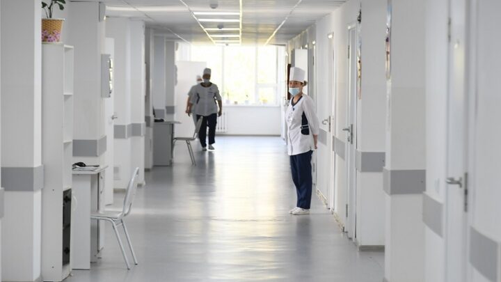 Около 260 врачей не хватает в Туркестанской области