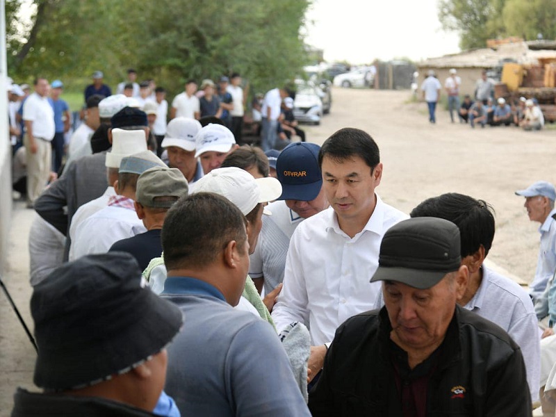 Женщин и детей, утонувших в Сырдарье, похоронили в Туркестанской области