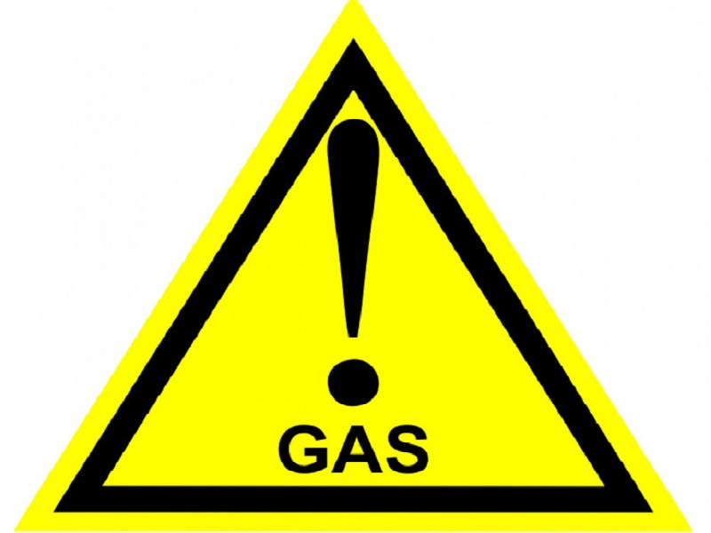 Автомобили, ездящие на газе, обяжут помечать жёлтым треугольником в Казахстане