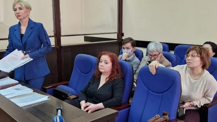 Арест для журналиста М. Низовкиной запросил адвокат высокопоставленного полицейского Шымкента