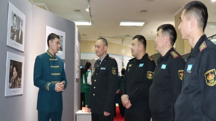 Выставка «Герой в сердцах народа» открылась в Туркестанском областном музее
