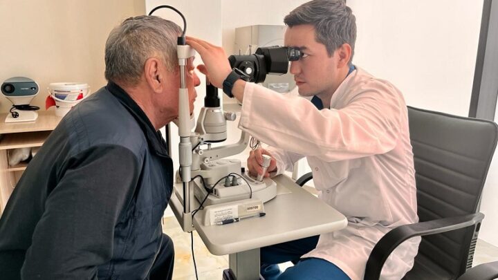 Ослепший глаз восстановили пациенту врачи Шымкента