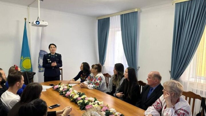 В Казахстане прошел круглый стол по итогам выступления президента страны