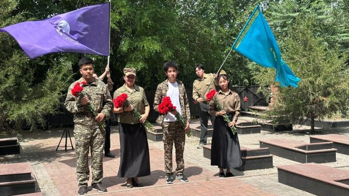В Шымкенте почтили память героев Великой Отечественной войны