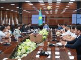 Вице-министр промышленности и строительства РК провел встречу с населением Шымкента
