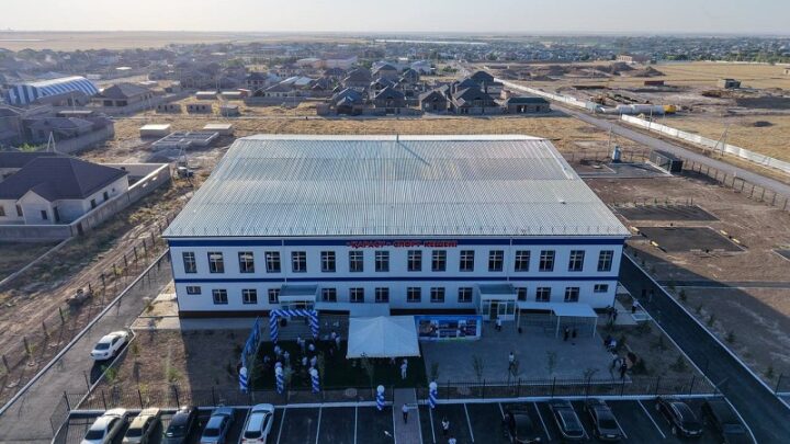 Современный спортивный комплекс открылся в Сайраме