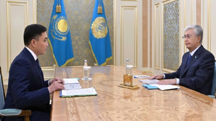 Президент Казахстана принял акима Шымкента