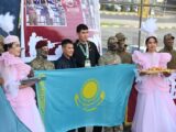 В Шымкенте чемпиона мира по рукопашному бою встретили с военным оркестром