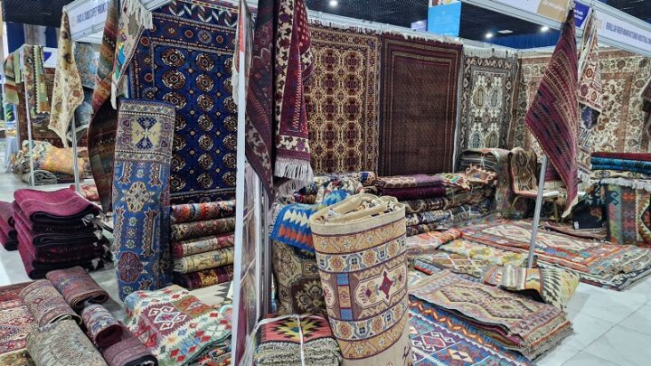 Товары из Афганистана представлены на выставке в Шымкенте
