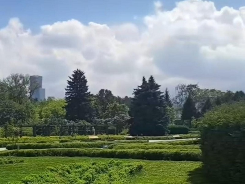 В Алматы очищают воздух