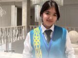 В Казахстане юная полиглотка свободно владеет десятью языками