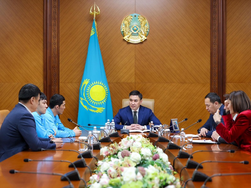 Ключи от квартир подарили победителям летних Сурдлимпийских игр