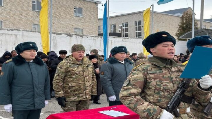  Молодые солдаты национальной гвардии приняли присягу в Шымкенте