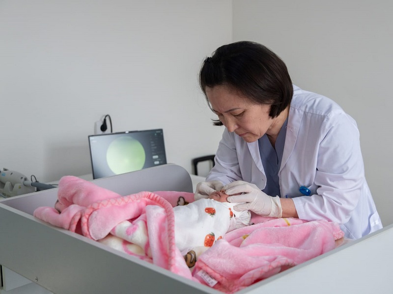 Спасать зрение недоношенных детей в Туркестане будут лазерным лечением