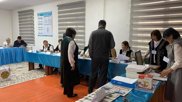 Явка на референдуме в Казахстане составила 73,24%
