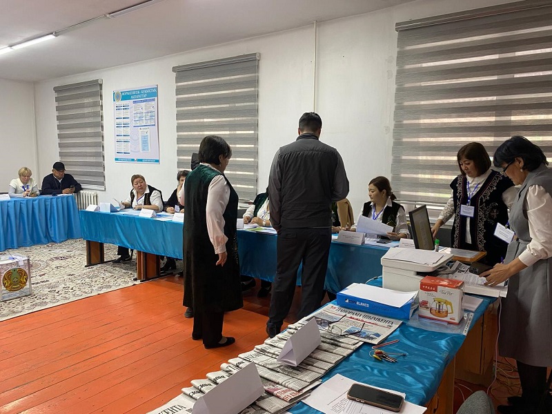 Явка на референдуме в Казахстане составила 73,24%