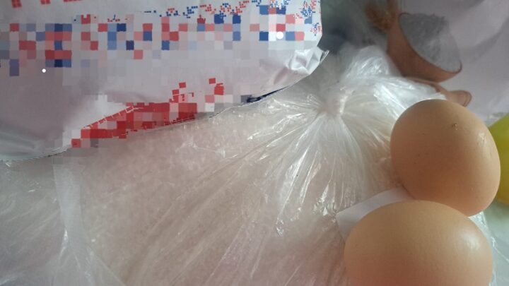 Цены на продукты в Шымкенте, сколько сегодня стоят яйца, мука, сахар и молочка