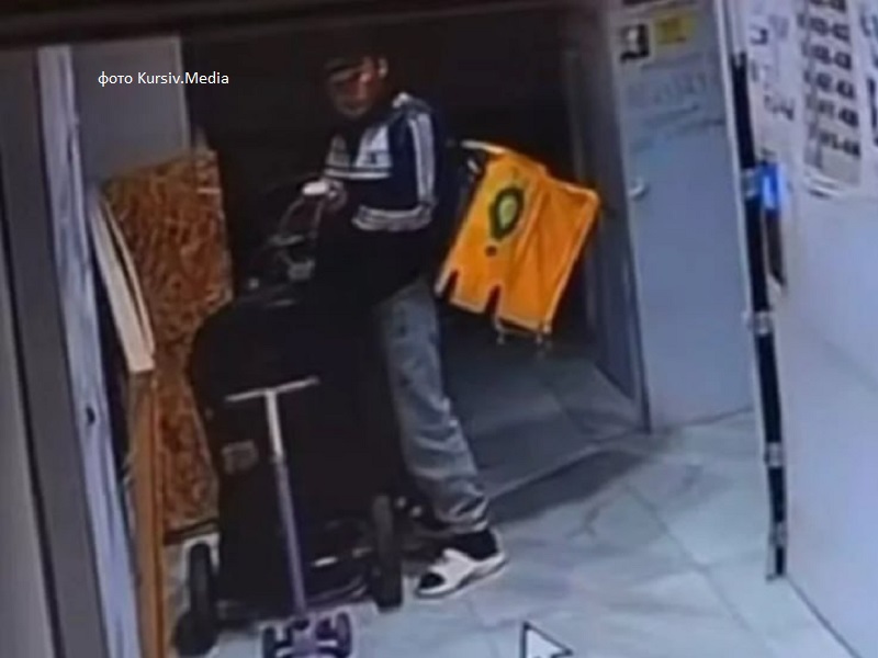 Glovo заявил, что мужчина с фирменной сумкой не является их курьером