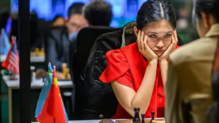 Бибисара Асаубаева в турнире претендентов возглавила гонку